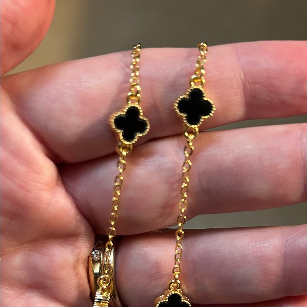 Black Onyx Clover Station Necklace NEW
